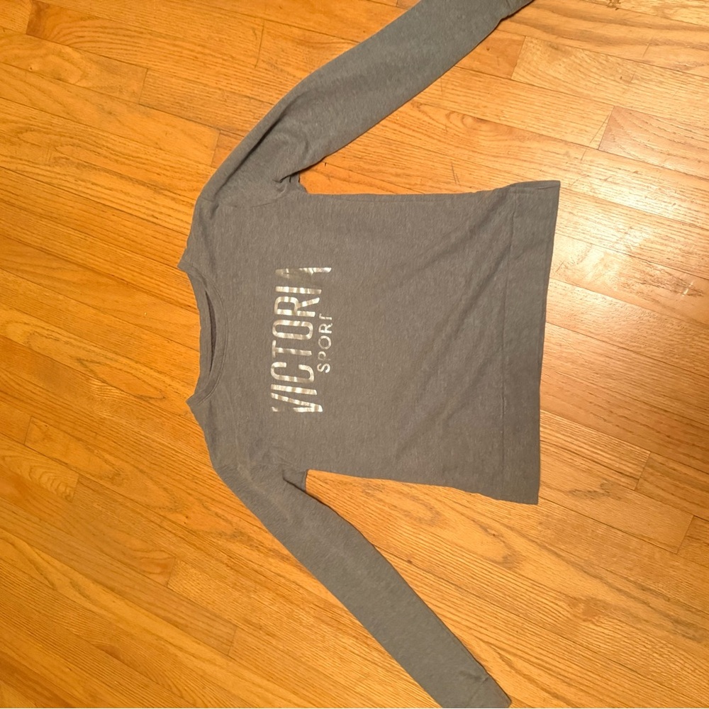 Victoria Sport Gray Long Sleeve Shirt